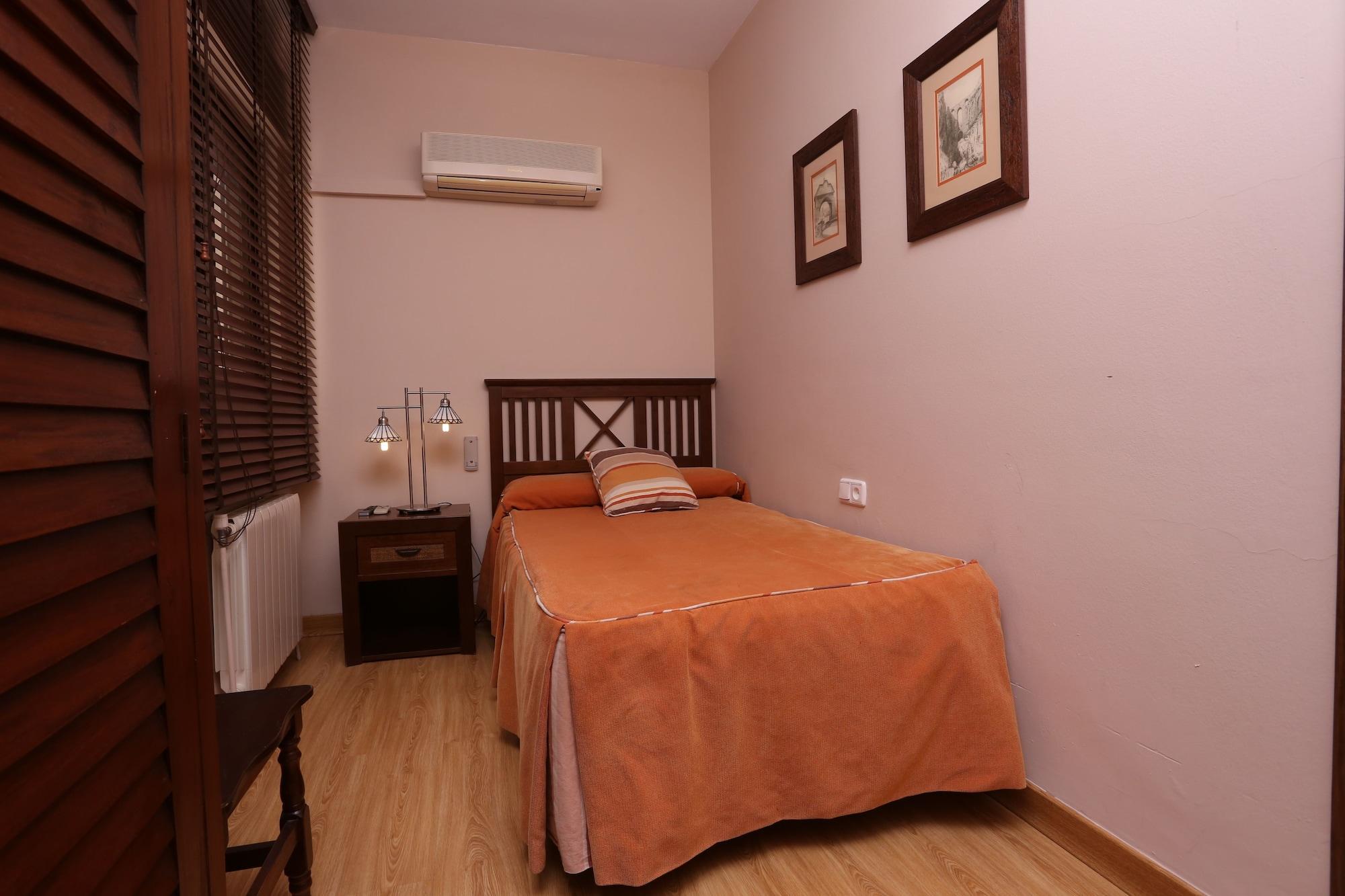 Andalucia Hotel 2*